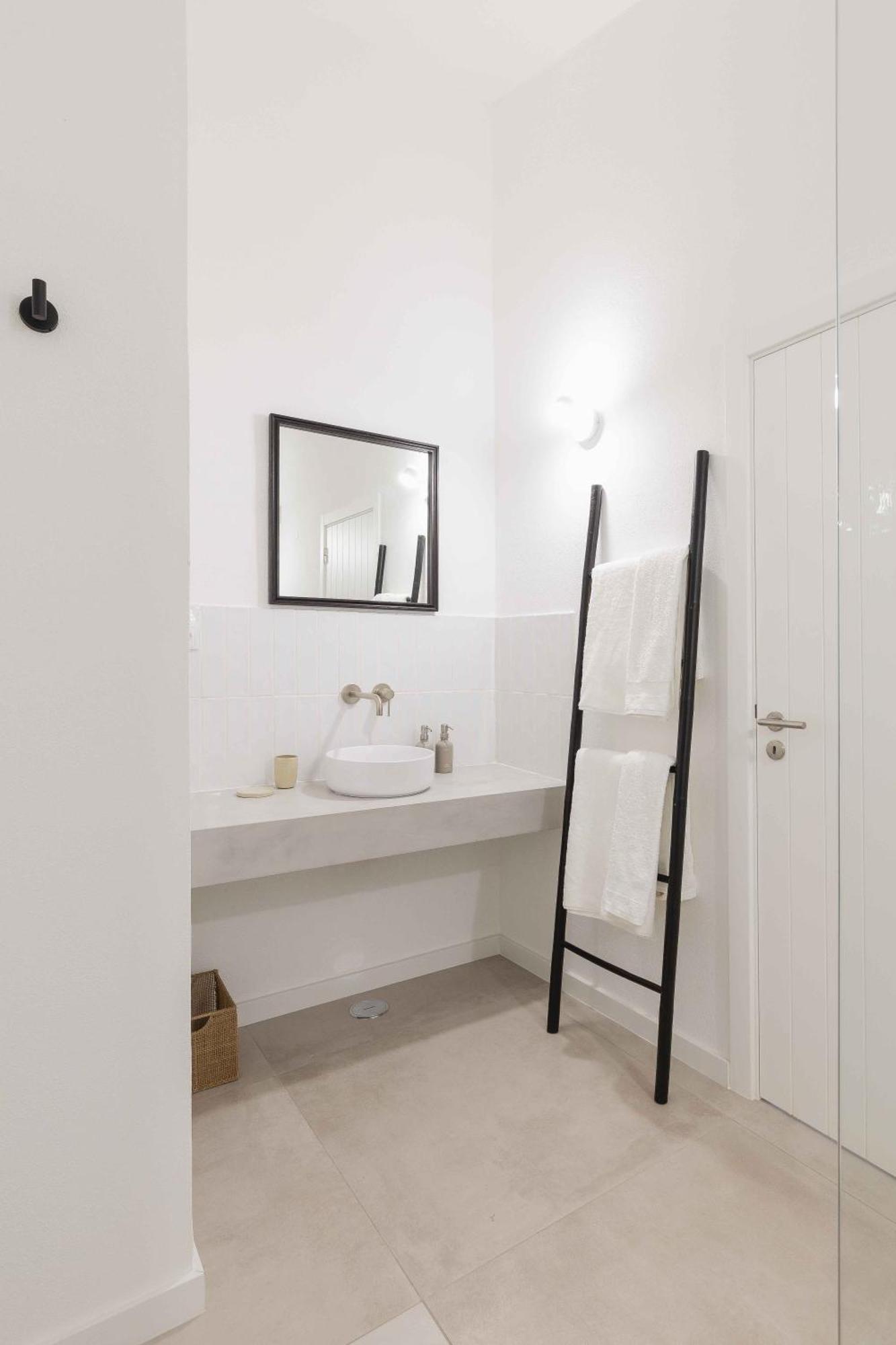 Amago Guesthouse Santa Bárbara de Nexe Dış mekan fotoğraf